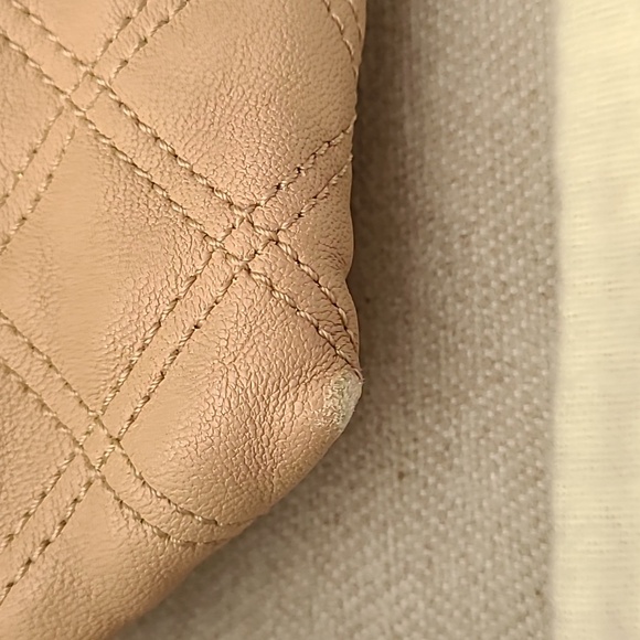 Marc Jacobs Quilted Bag - Picture 6 of 16